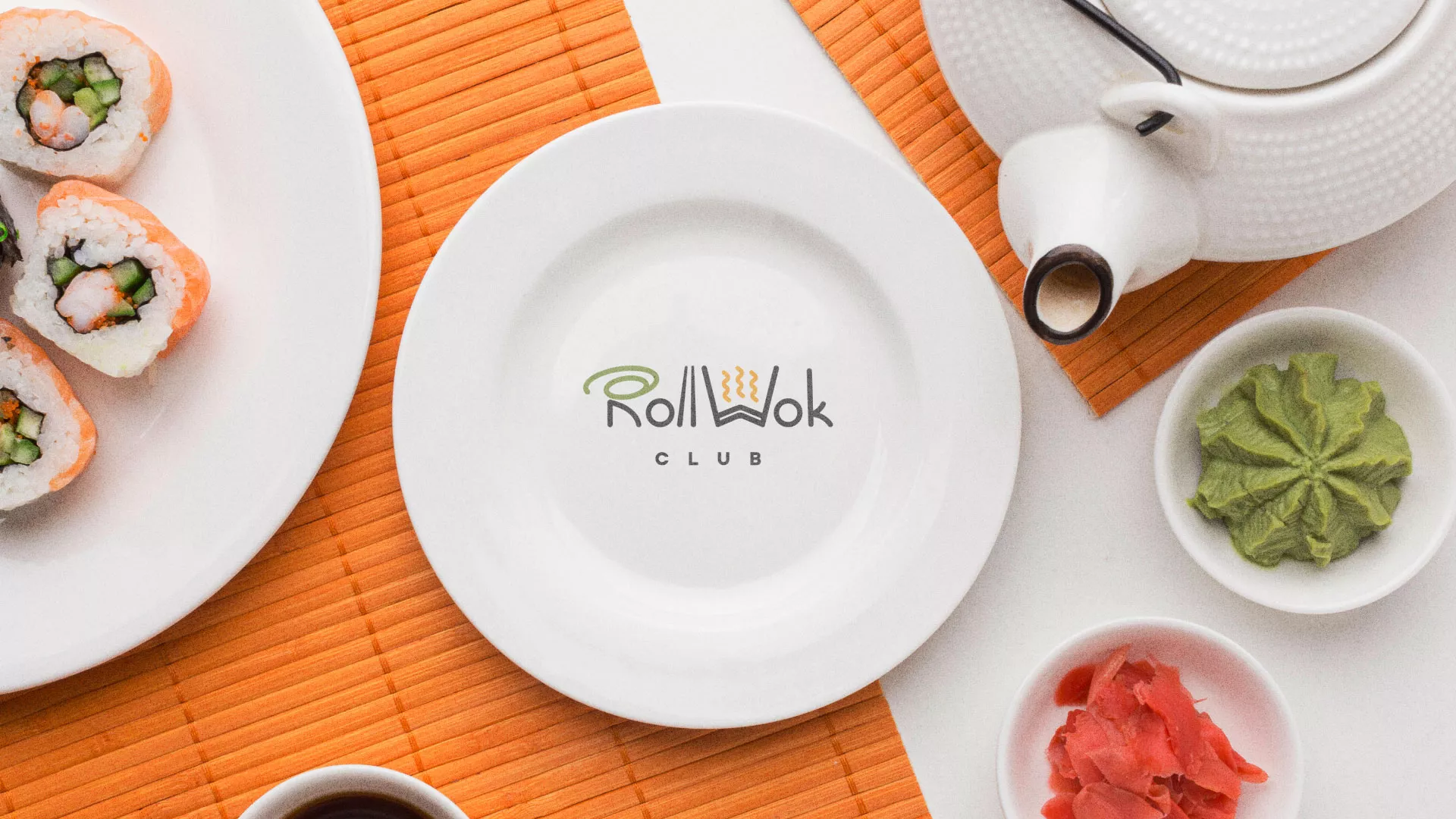 Разработка логотипа и фирменного стиля в Новоалександровске для суши-бара «Roll Wok Club» Разработка логотипа и фирменного стиля в Новоалександровске для суши-бара «Roll Wok Club»